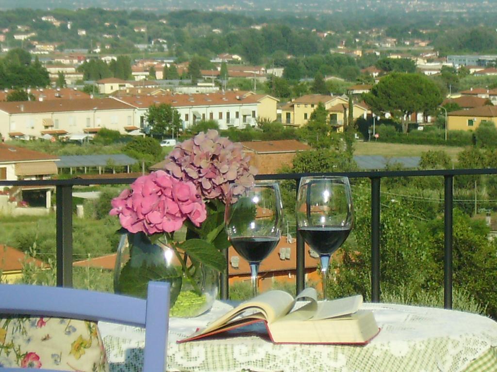 Il Campano Apartman Collodi Szoba fotó