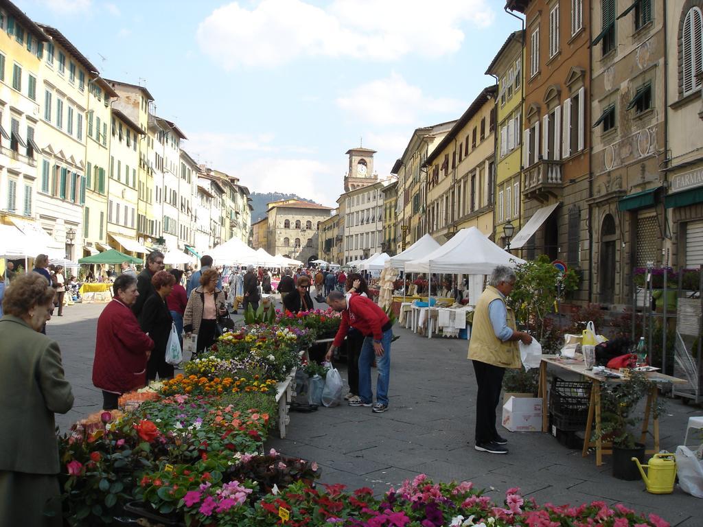 Il Campano Apartman Collodi Szoba fotó